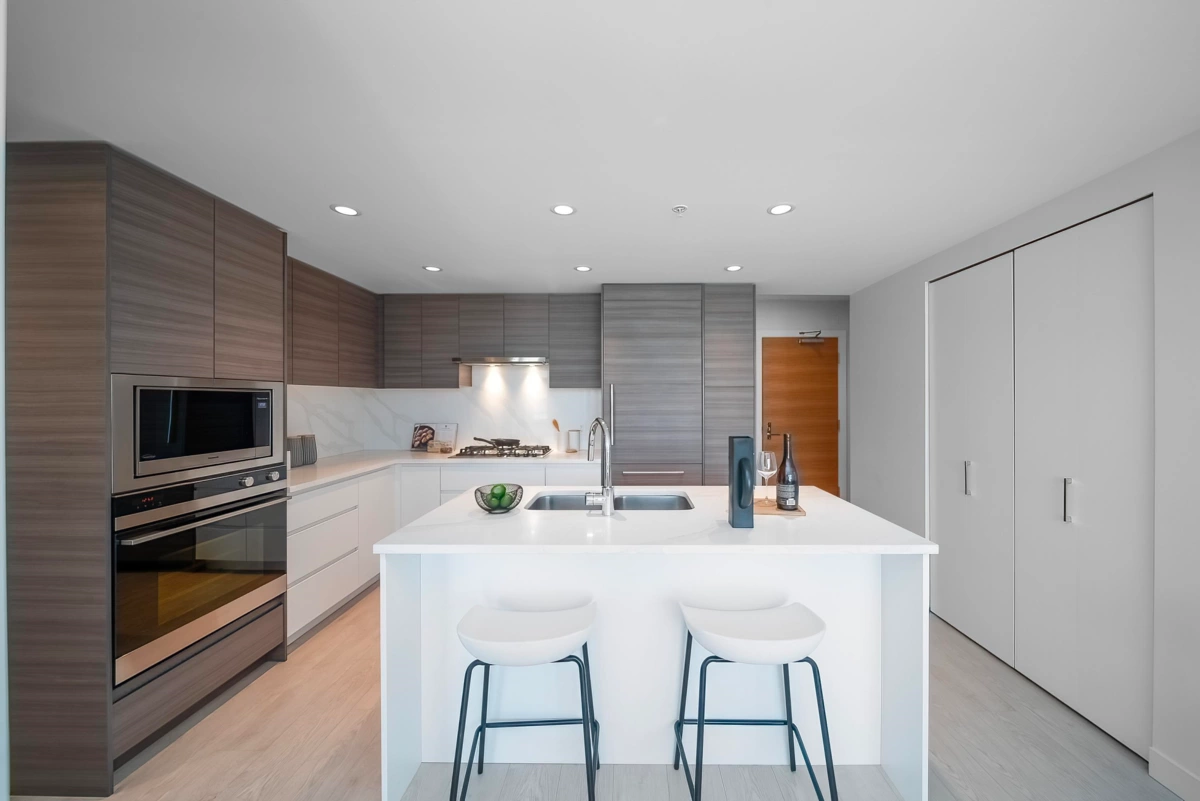 Breakfast Nook Photo of 1706 6833 Buswell Street, Richmond, BC