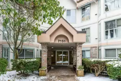 218 7161 121 Street, Surrey, BC, Surrey — Apartment/Condo for sale