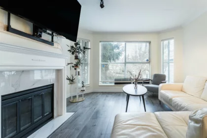 218 7161 121 Street, Surrey, BC, Surrey — Apartment/Condo for sale