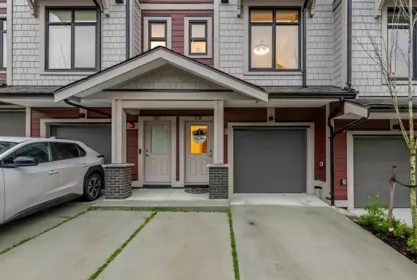 226 6951 204 Street, Langley, BC, Langley — Townhouse for sale