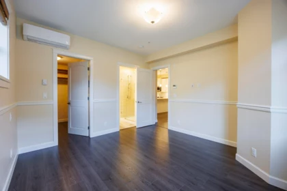 Primary Bathroom Photo of 205 20367 85 Avenue, Langley, BC