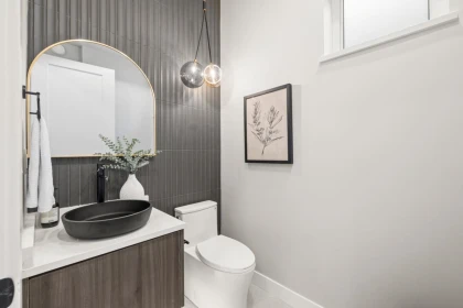 Powder Room Photo of 2 727 E 31st Avenue, Vancouver, BC
