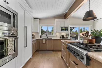 Pantry Photo of 4876 4th Avenue, Delta, BC