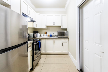 Hot Tub / Spa Photo of 7682 Armstrong Street, Richmond, BC