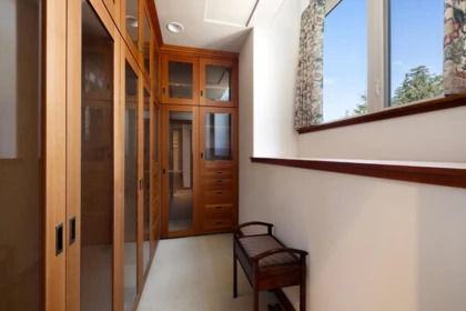 Basement Recreation Room Photo of 9987 Welcome Wynd, Halfmoon Bay, BC