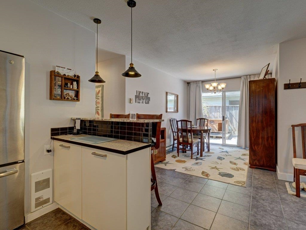 Hallway Photo of 6557 Bjorn Place, Sechelt, BC