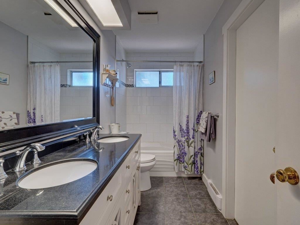 Staircase Photo of 6557 Bjorn Place, Sechelt, BC