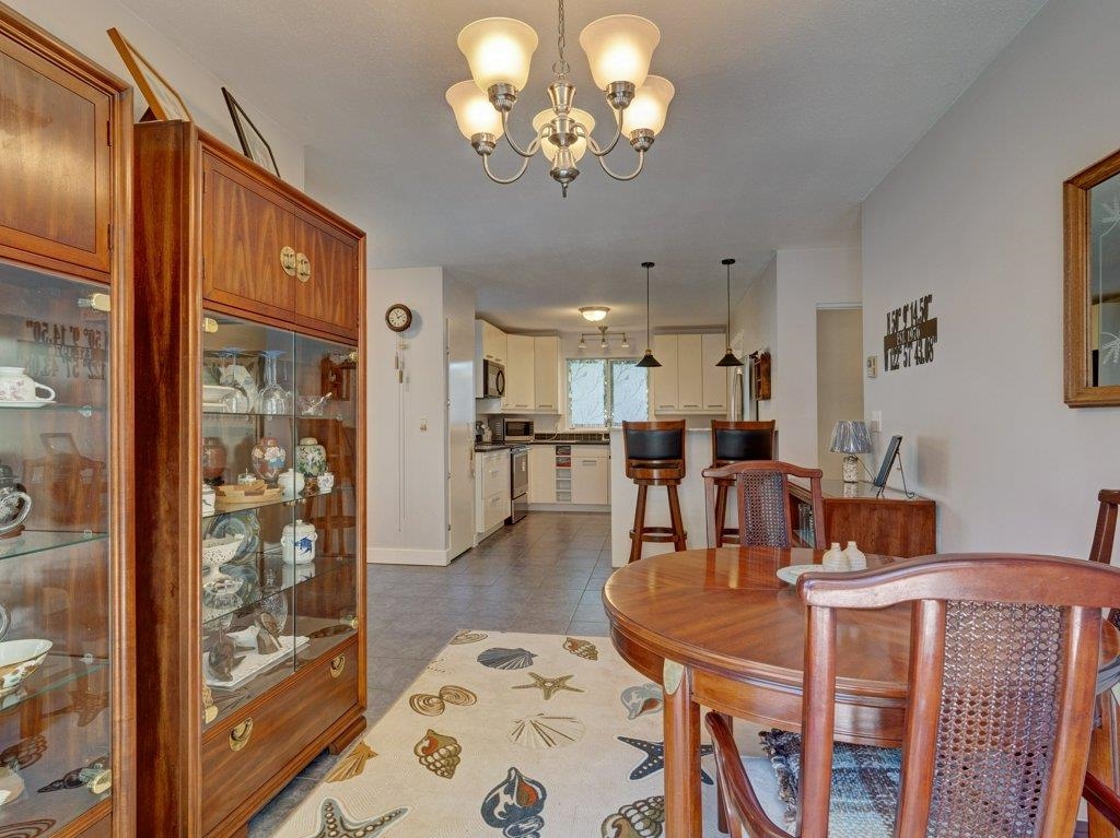 Walk-In Closet Photo of 6557 Bjorn Place, Sechelt, BC