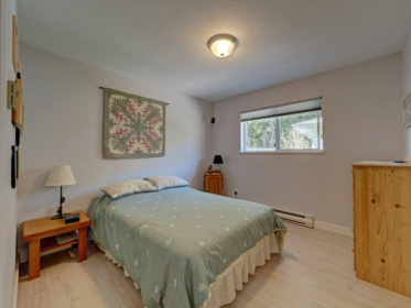 Swimming Pool Photo of 6557 Bjorn Place, Sechelt, BC