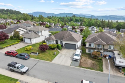 33720 Grewall Crescent, Mission, BC, Mission — Single Family Residence for sale