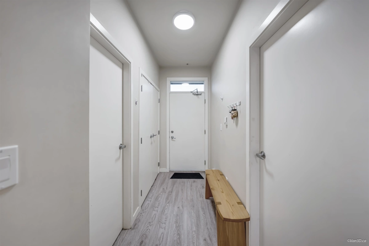 Walk-In Closet Photo of PH21 5288 Grimmer Street, Burnaby, BC