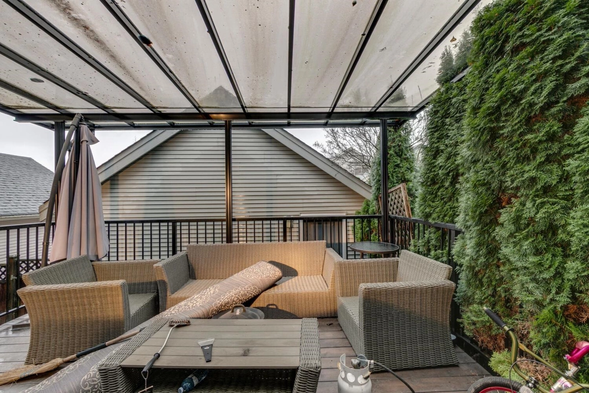 Garden / Landscaping Photo of 18913 67a Avenue, Surrey, BC