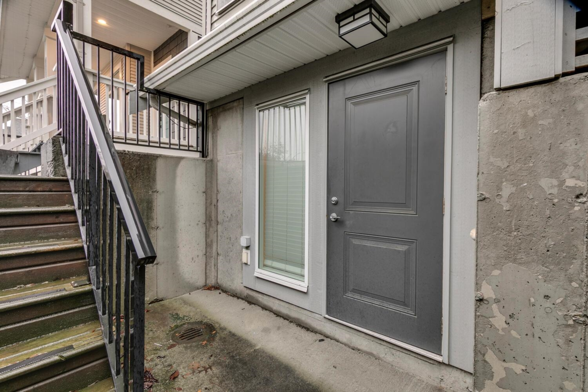 Loft / Bonus Room Photo of 18913 67a Avenue, Surrey, BC