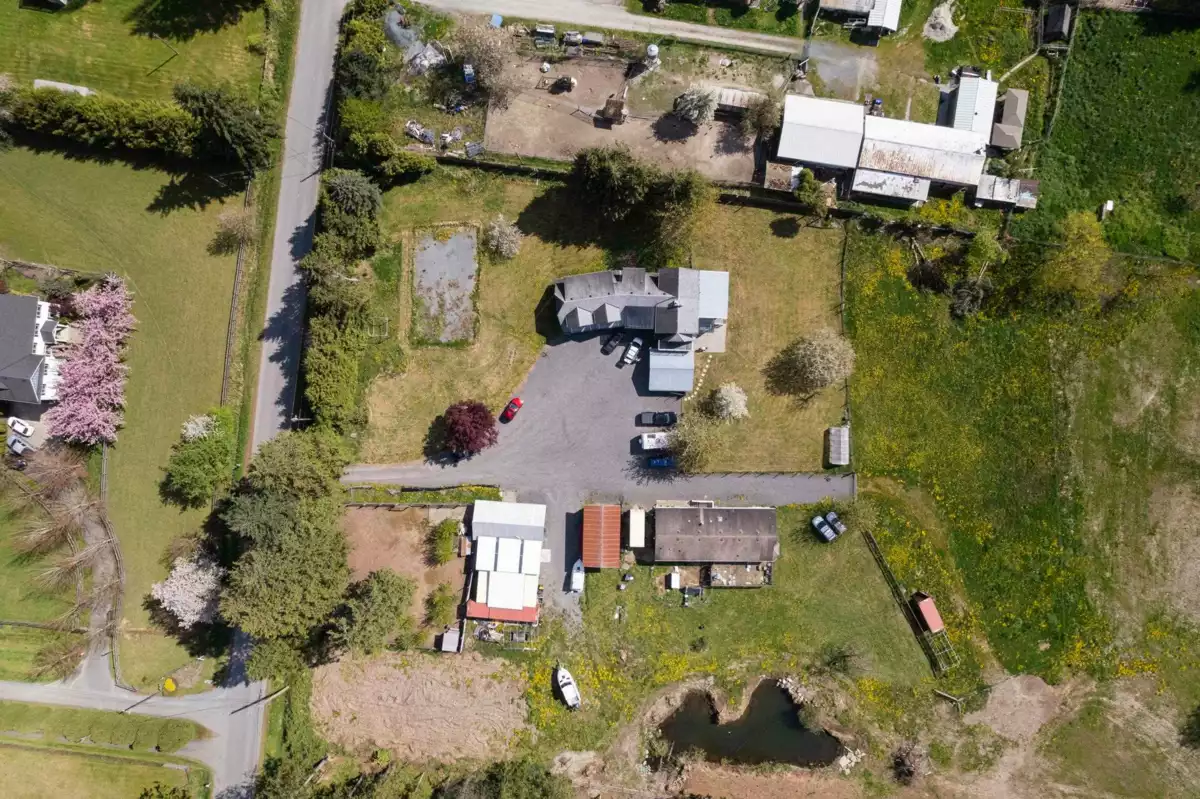 Backyard Photo of 25412 58 Avenue, Langley, BC