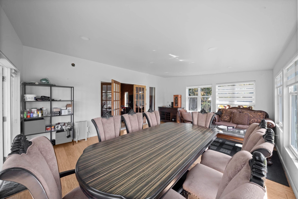 Dining Area Photo of 25412 58 Avenue, Langley, BC