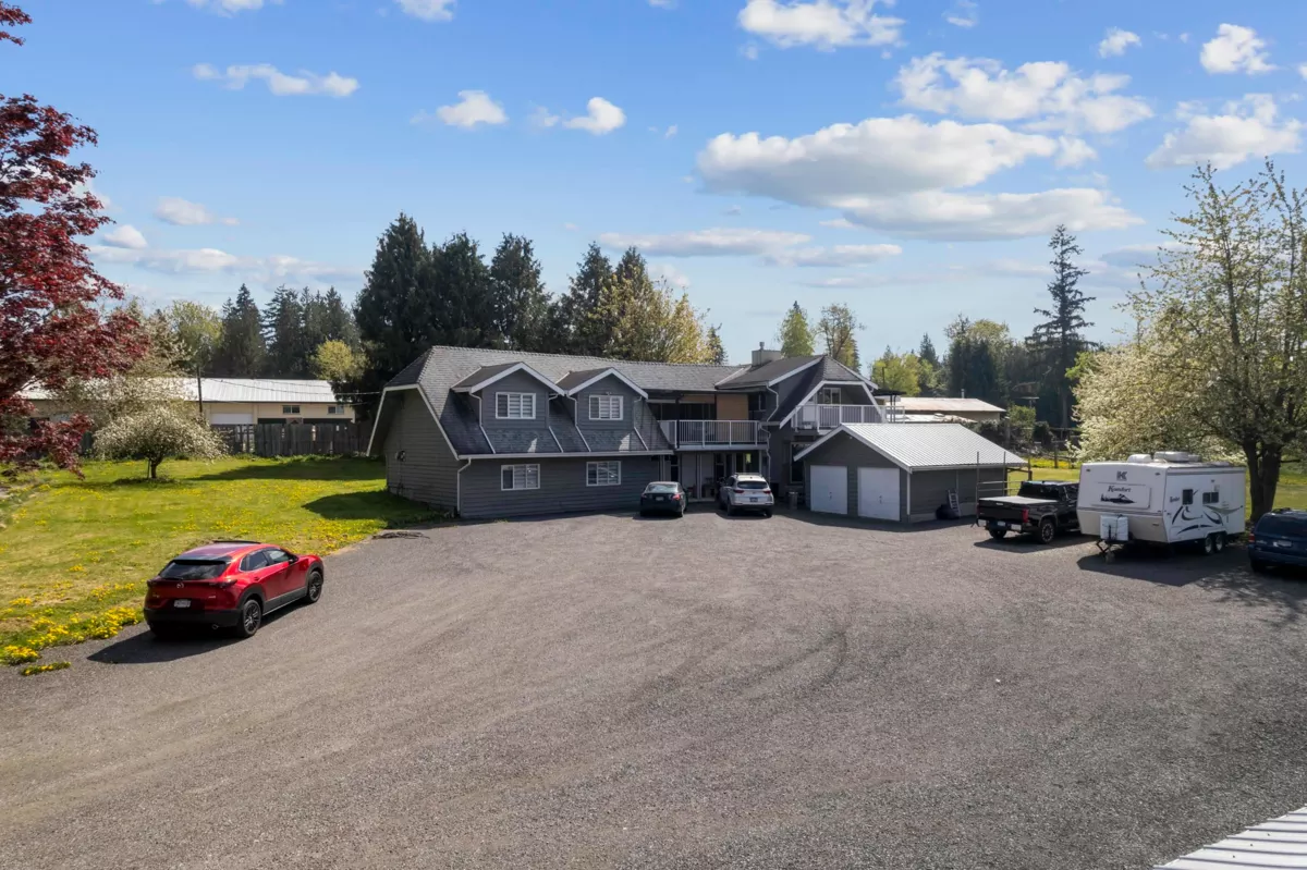 Exterior Rear Photo of 25412 58 Avenue, Langley, BC