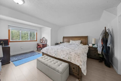 Laundry Room Photo of 25412 58 Avenue, Langley, BC
