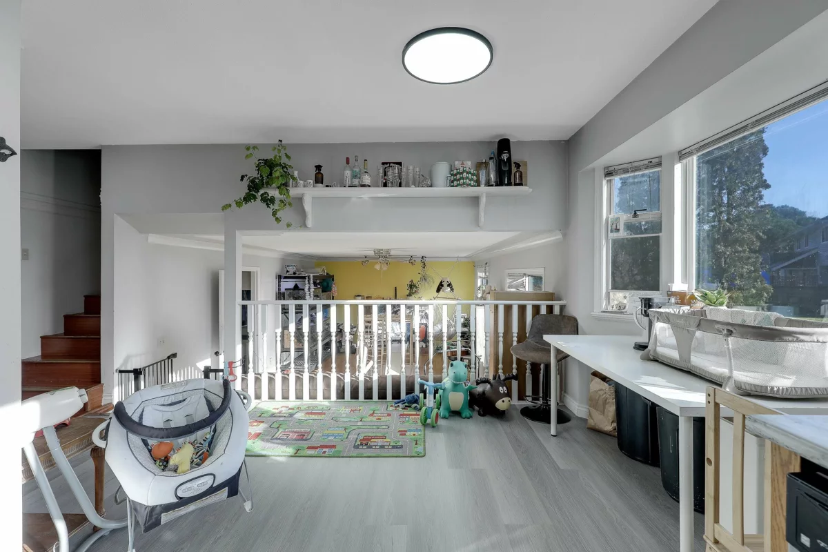 Garage Interior Photo of 15662 91a Avenue, Surrey, BC