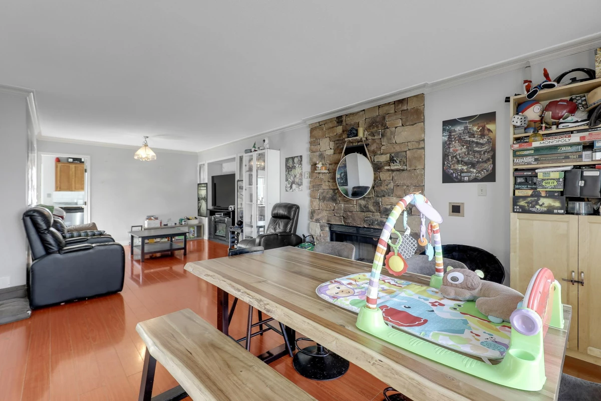 Office / Den Photo of 15662 91a Avenue, Surrey, BC