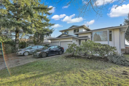 15662 91a Avenue, Surrey, BC, Surrey — Single Family Residence for sale