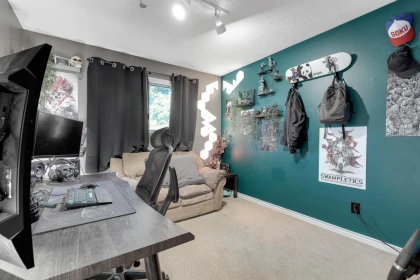 Primary Bedroom Photo of 15662 91a Avenue, Surrey, BC