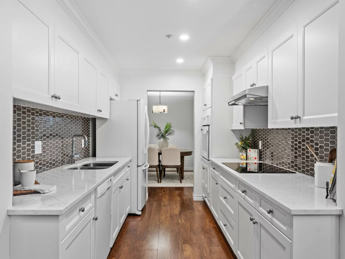 Kitchen Island Photo of 107 3690 Banff Court, North Vancouver, BC