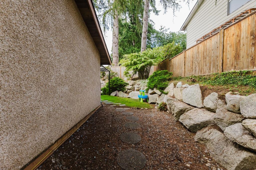 Guest Bathroom Photo of 841 North Road, Gibsons, BC