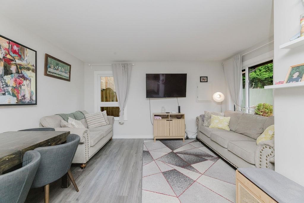 Kitchen Island Photo of 841 North Road, Gibsons, BC