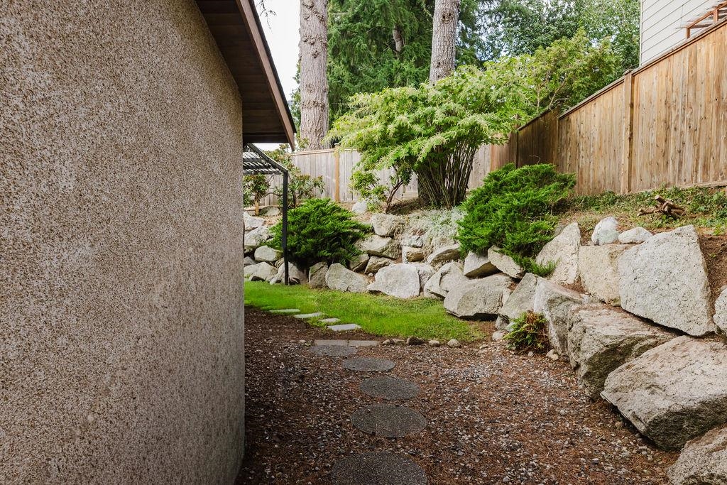 Powder Room Photo of 841 North Road, Gibsons, BC
