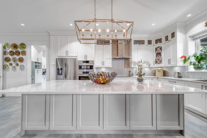 Kitchen Island Photo of 13766 56a Avenue, Surrey, BC