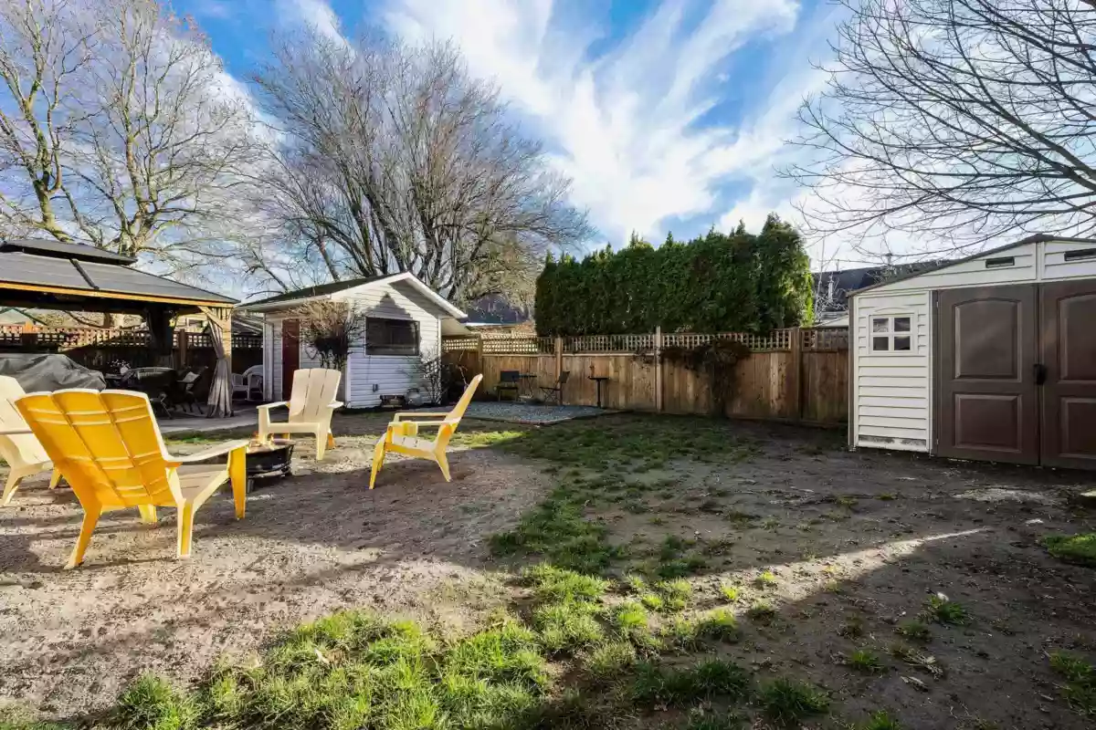 Neighborhood Park Photo Near 5921 Glendale Drive, Chilliwack, BC