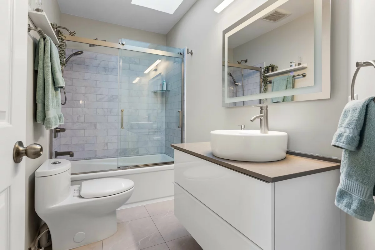 Swimming Pool Photo of 5921 Glendale Drive, Chilliwack, BC