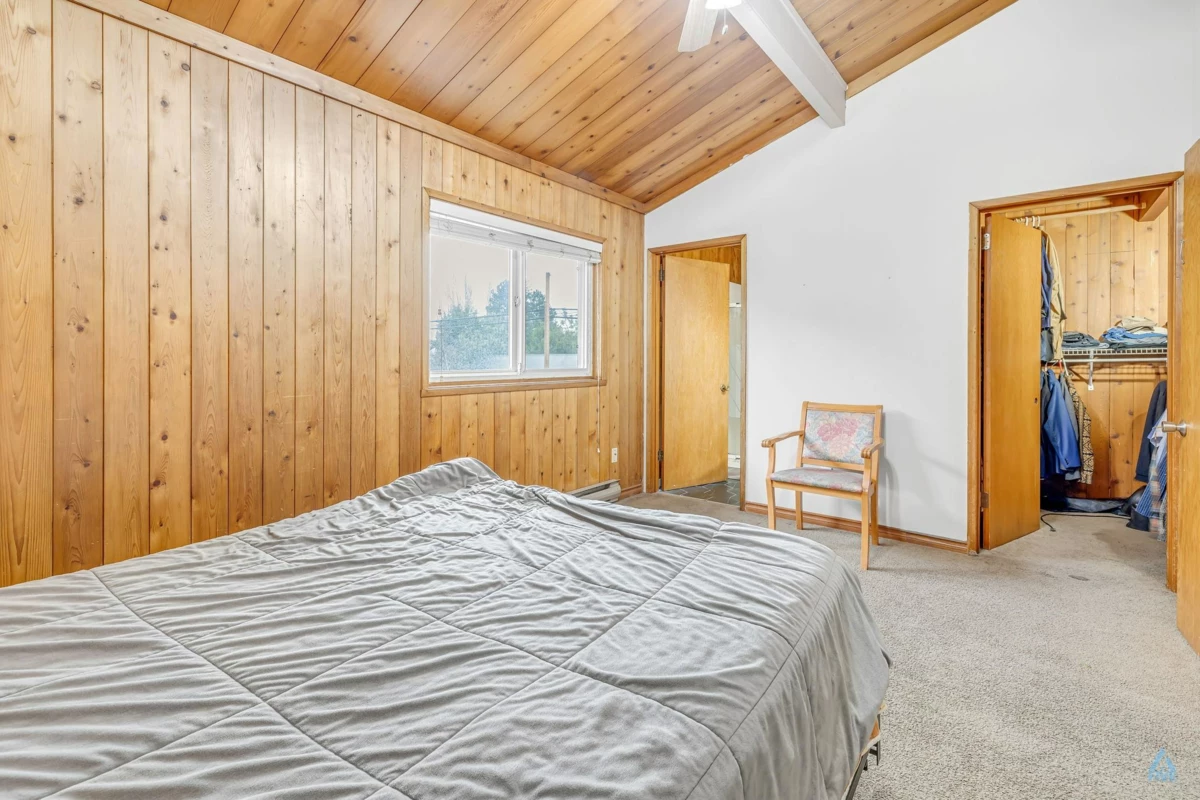 Bedroom 3 Photo of 9491 No 5 Road, Richmond, BC