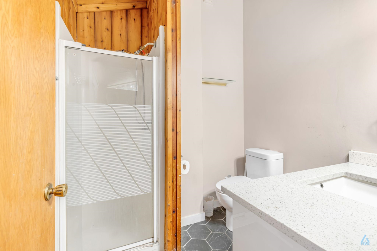 Bedroom 4 Photo of 9491 No 5 Road, Richmond, BC