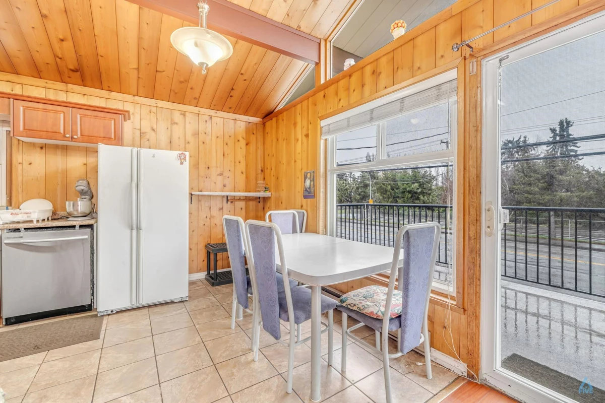 Dining Area Photo of 9491 No 5 Road, Richmond, BC