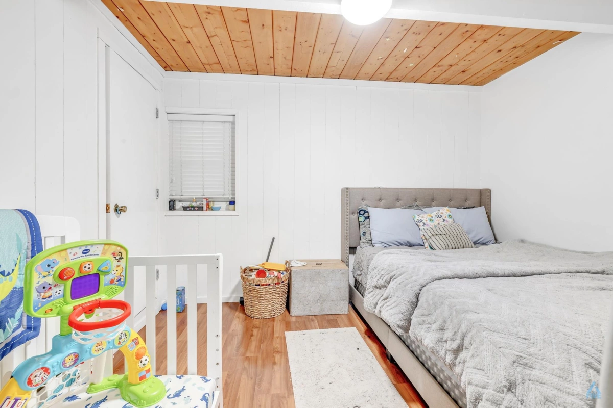 Garage Interior Photo of 9491 No 5 Road, Richmond, BC
