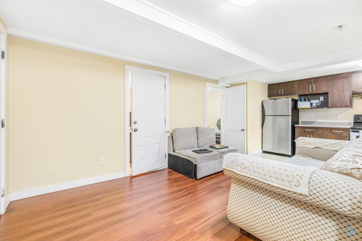 Office / Den Photo of 9491 No 5 Road, Richmond, BC