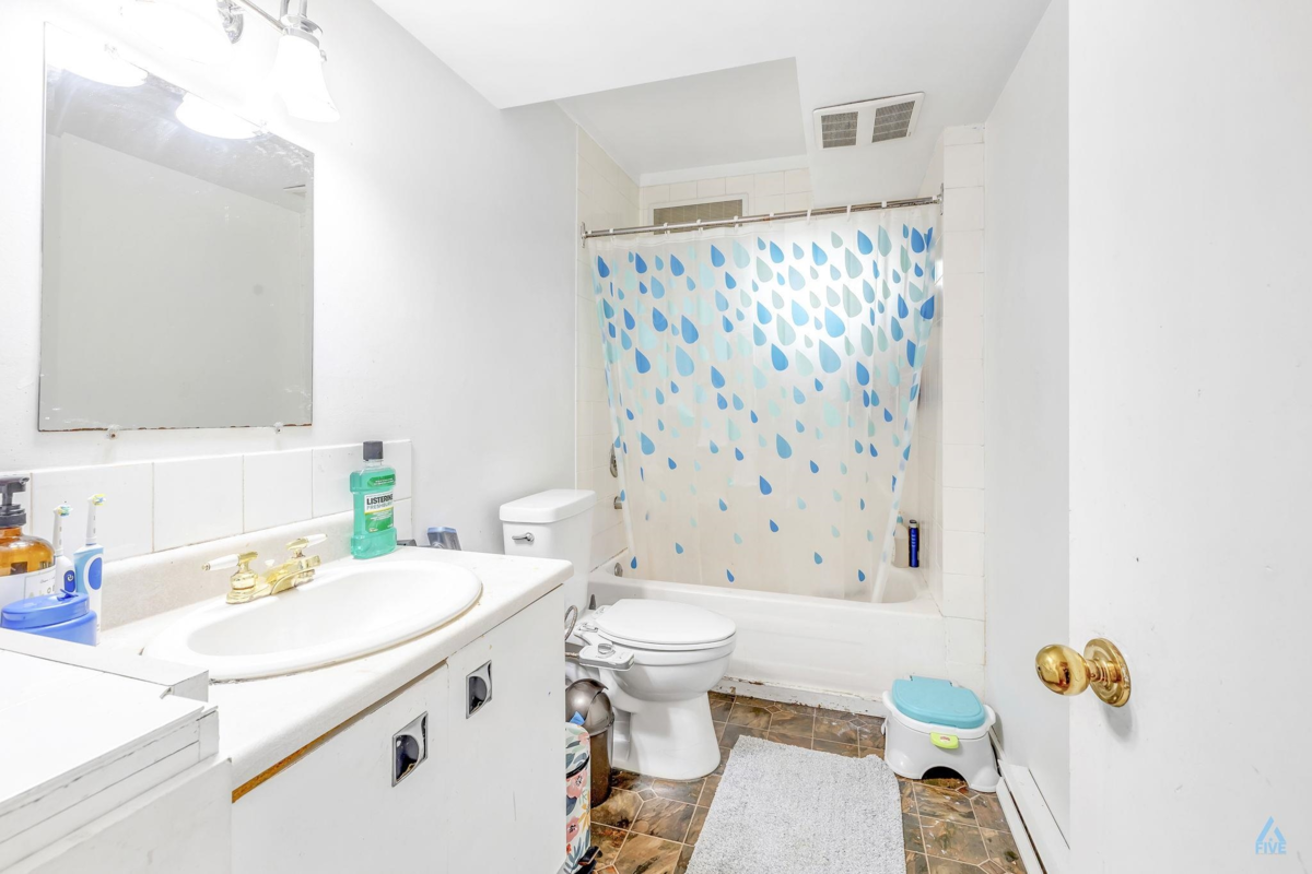 Outdoor Patio Photo of 9491 No 5 Road, Richmond, BC