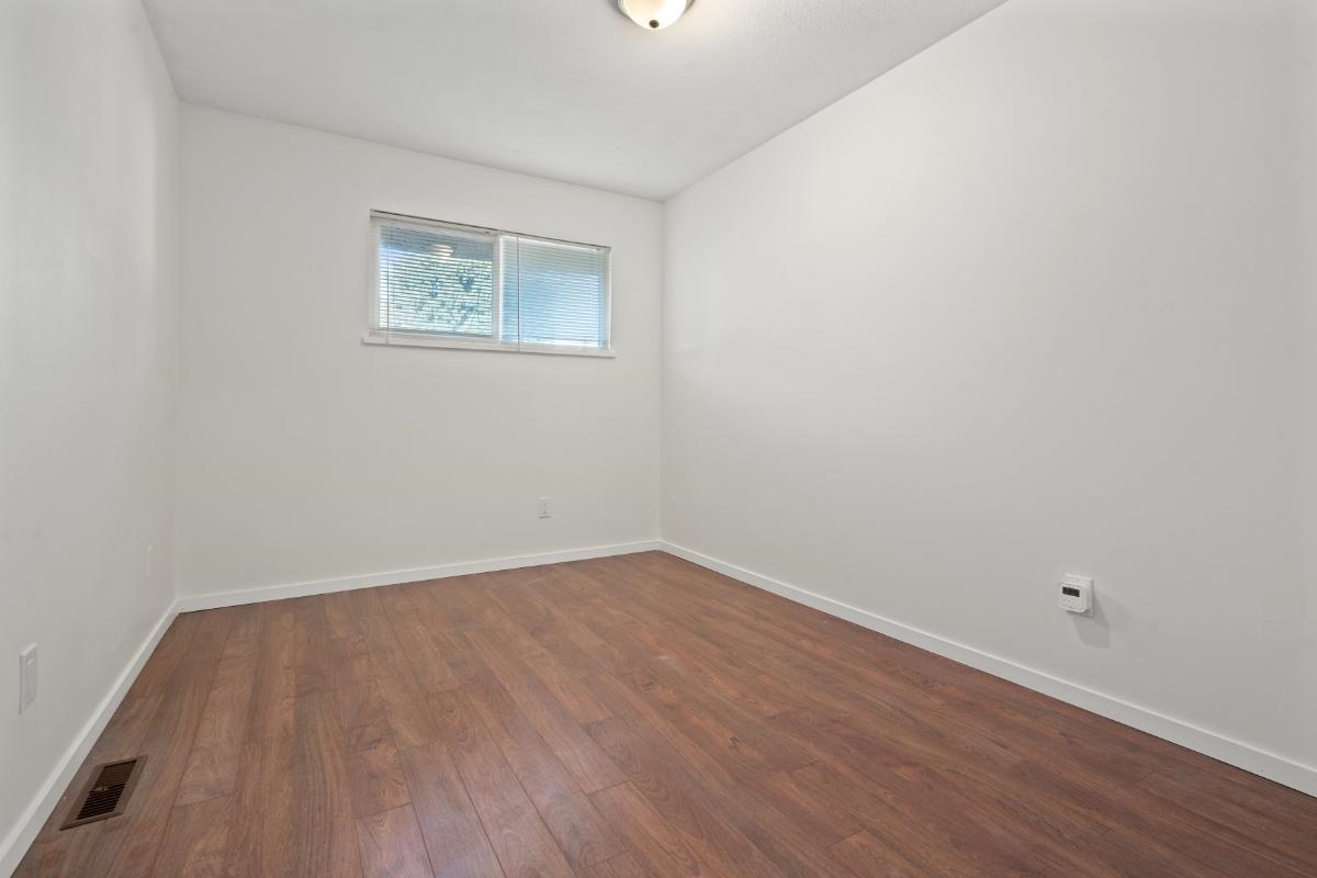 Laundry Room Photo of 13363 65a Avenue, Surrey, BC