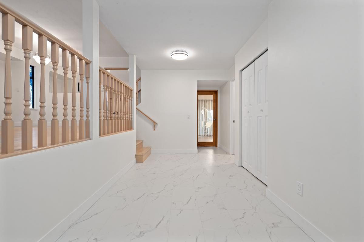 Living Room Photo of 13363 65a Avenue, Surrey, BC