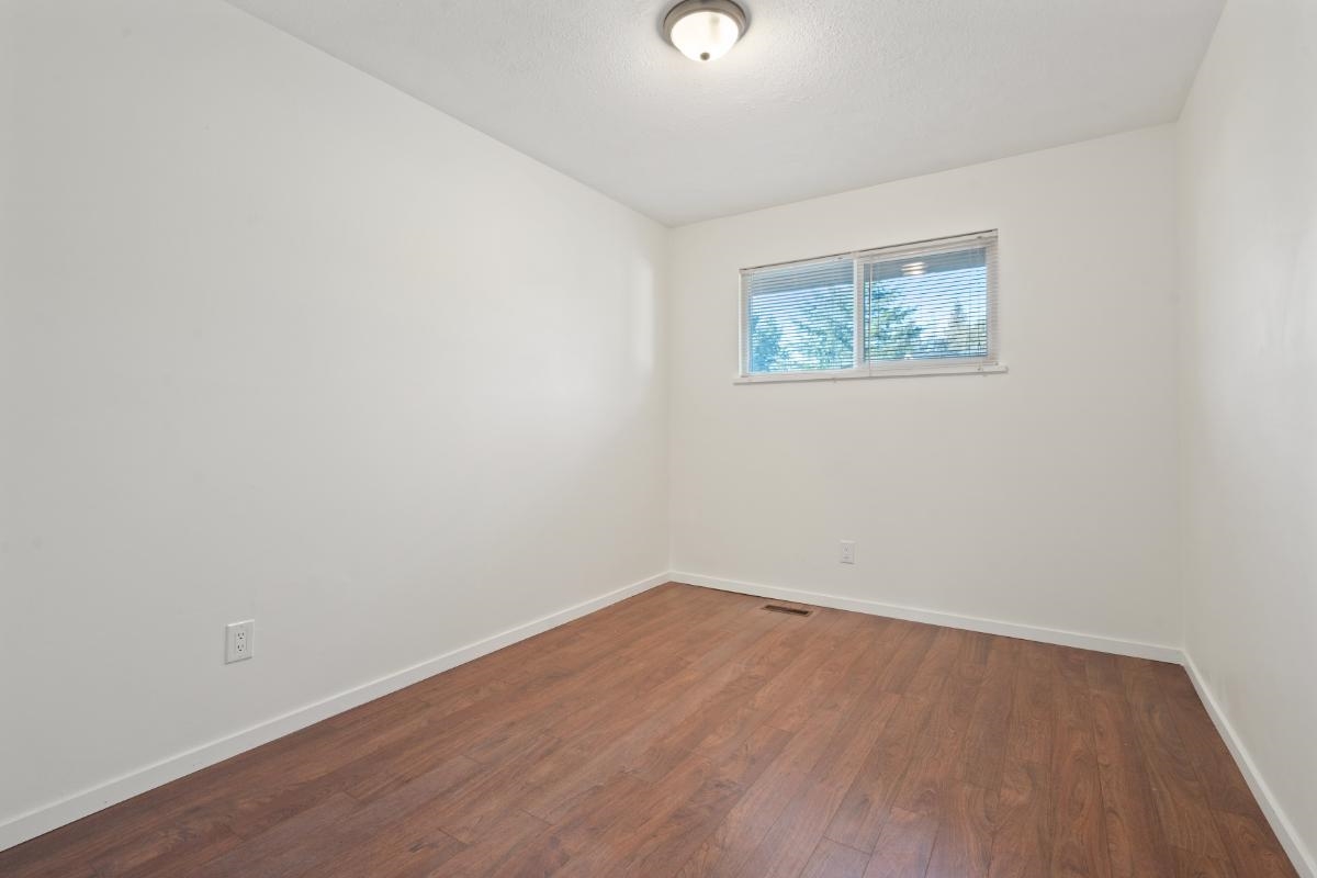 Office / Den Photo of 13363 65a Avenue, Surrey, BC