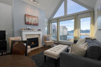 Primary Bedroom Photo of 406 378 Esplanade Avenue, Harrison Hot Springs, BC