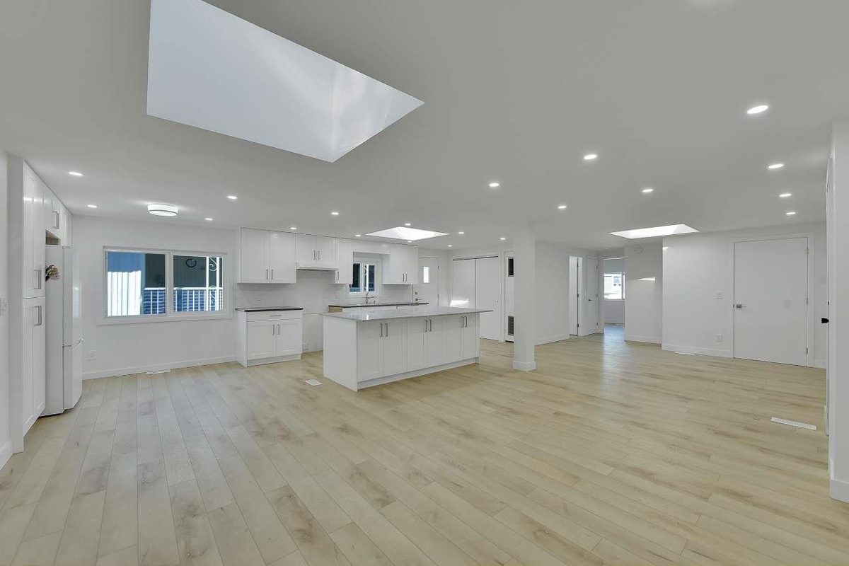 Bedroom 3 Photo of 339 1840 160 Street, Surrey, BC