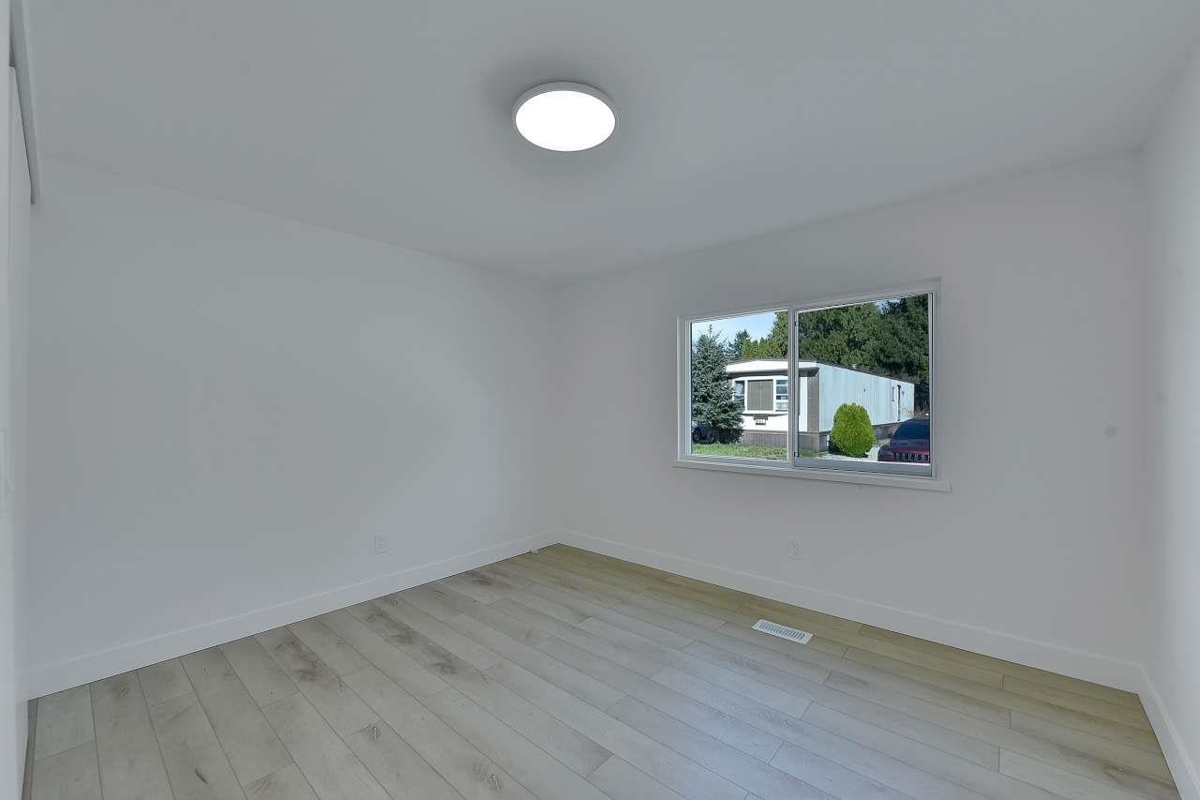 Laundry Room Photo of 339 1840 160 Street, Surrey, BC