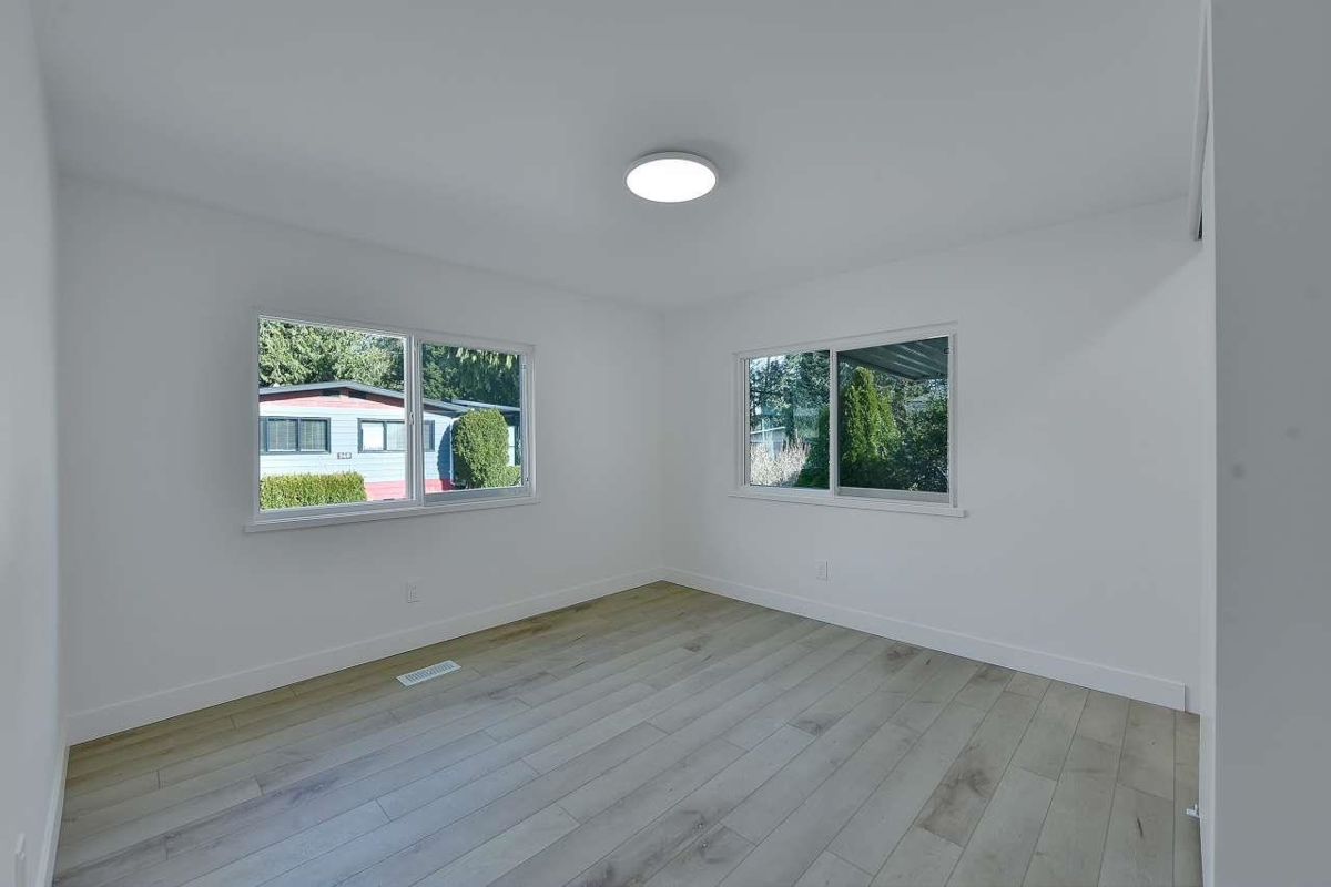 Mudroom Photo of 339 1840 160 Street, Surrey, BC