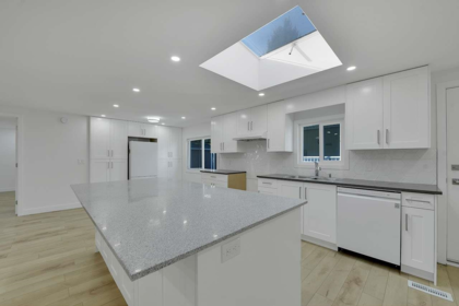 Breakfast Nook Photo of 339 1840 160 Street, Surrey, BC
