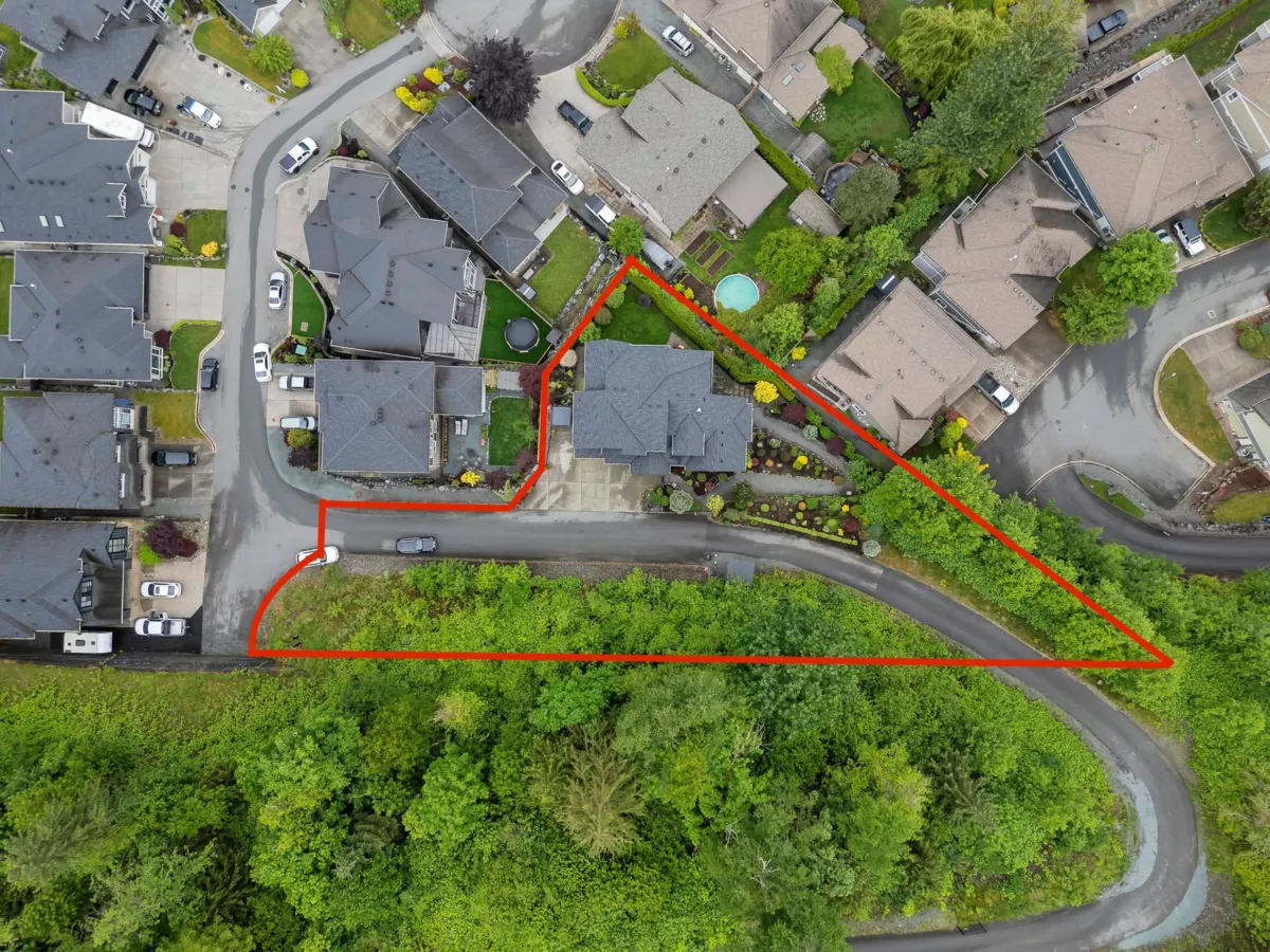 Dining Area Photo of 10 7854 Brookwood Place, Chilliwack, BC