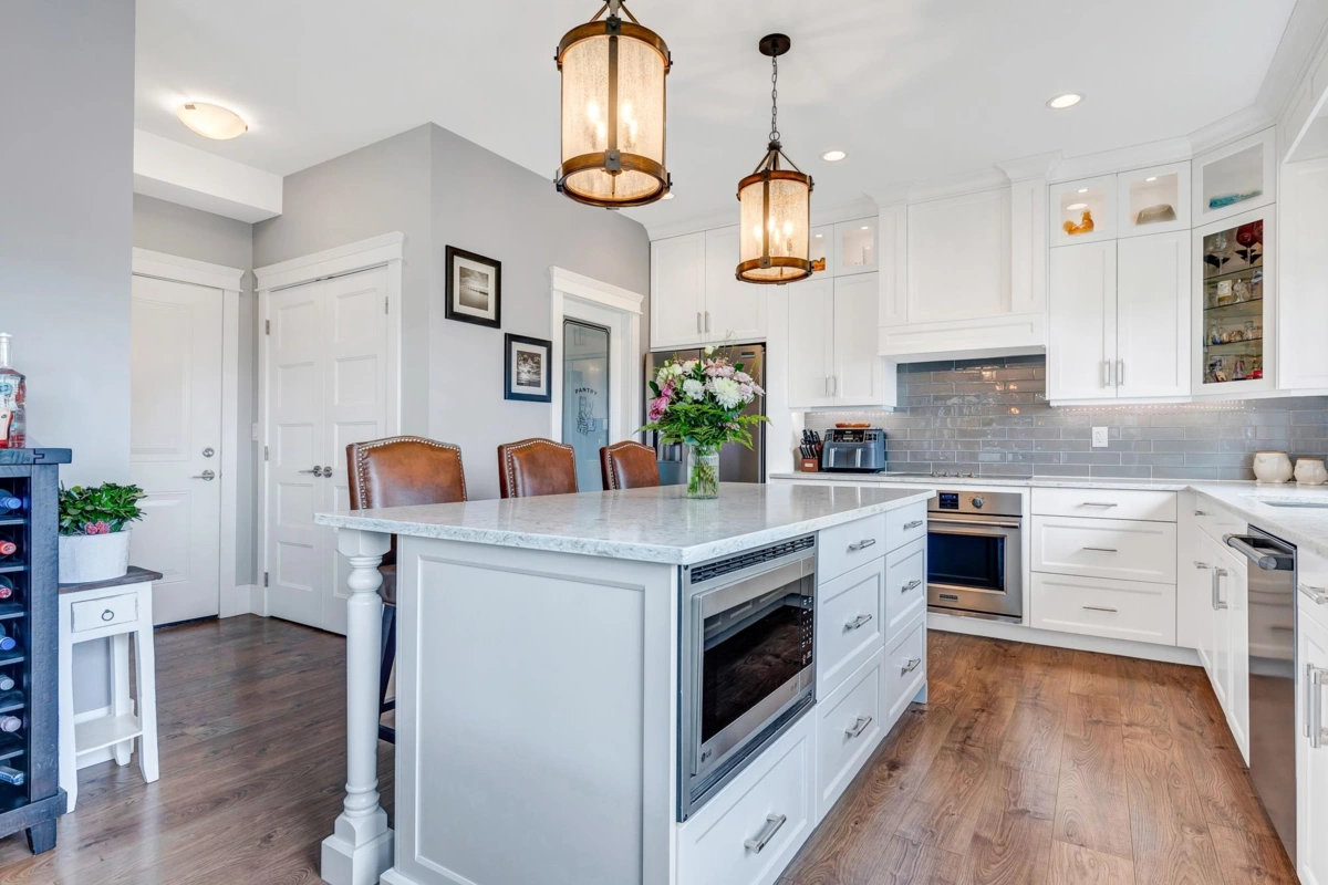 Guest Bathroom Photo of 10 7854 Brookwood Place, Chilliwack, BC