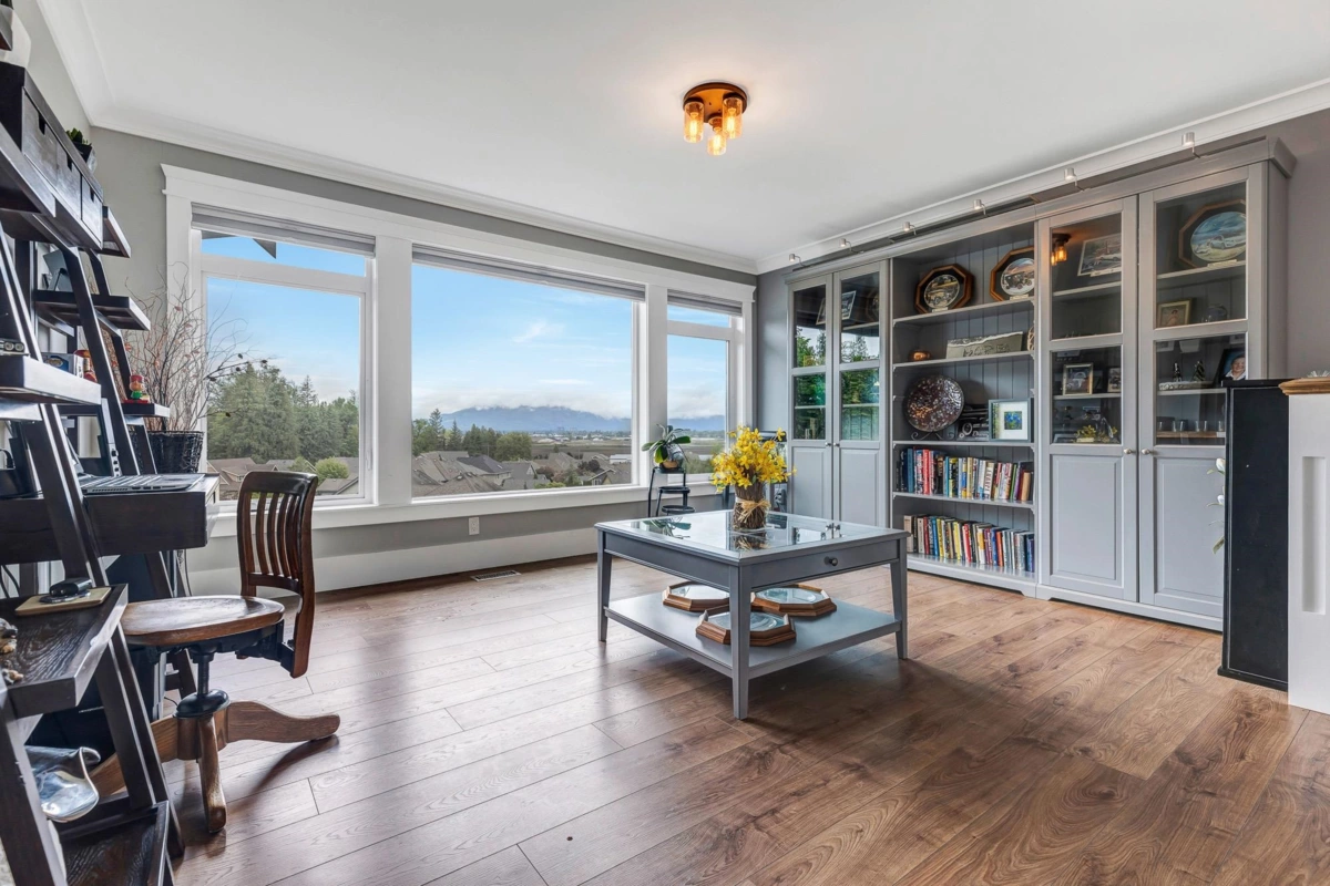 Hallway Photo of 10 7854 Brookwood Place, Chilliwack, BC