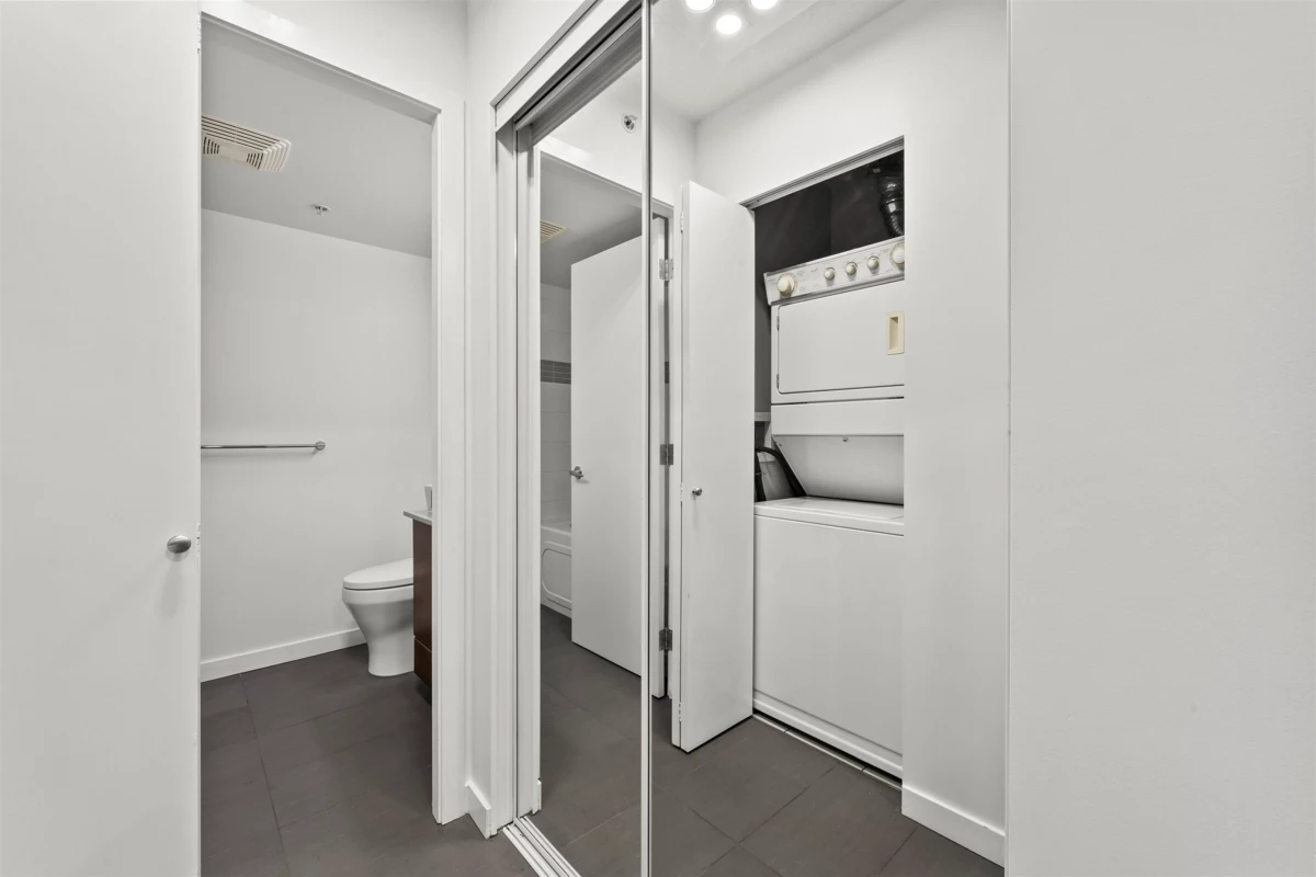 Basement Recreation Room Photo of 903 4182 Dawson Street, Burnaby, BC